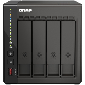 QNAP NAS strežnik za 4 diske