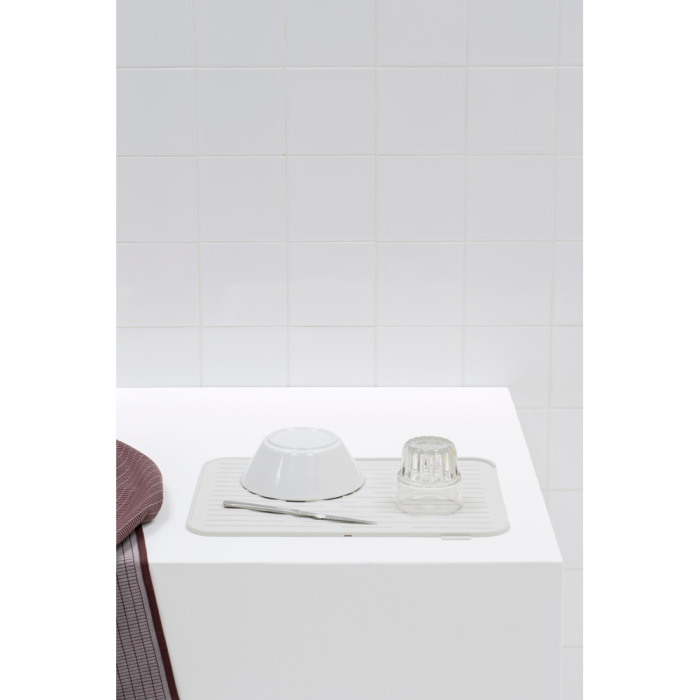 Brabantia silikonska podloga za sušenje posode bela 117466 - slika 3