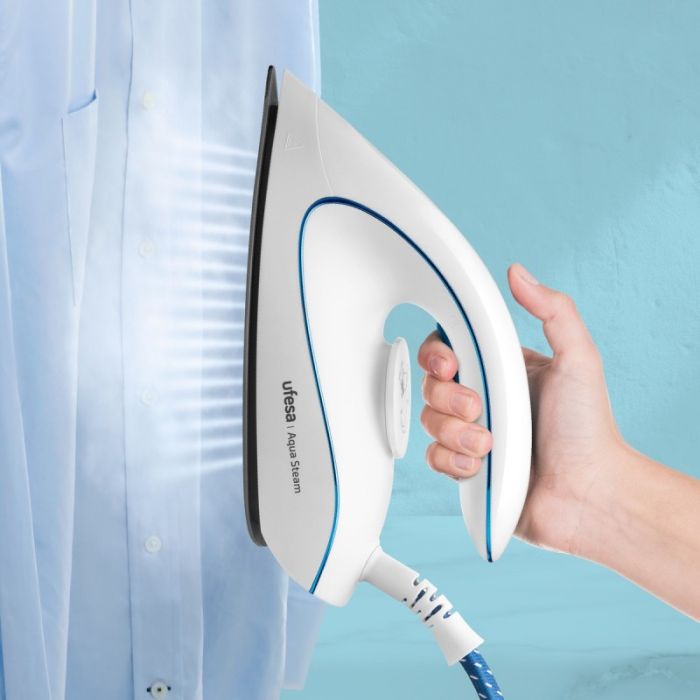 Ufesa parna postaja AQUA STEAM 2400W | E-specialisti.si