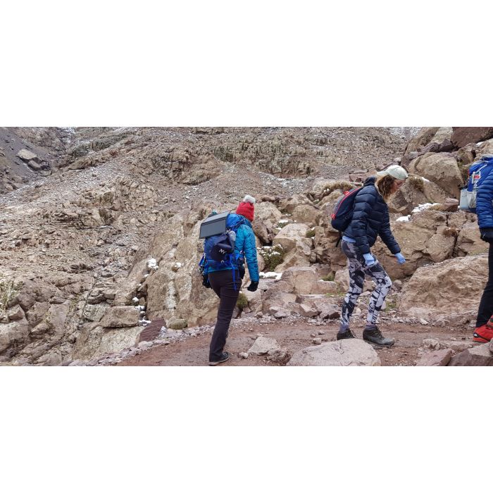 Sandberg solarni polnilnik 13W 2 x USB - slika 4