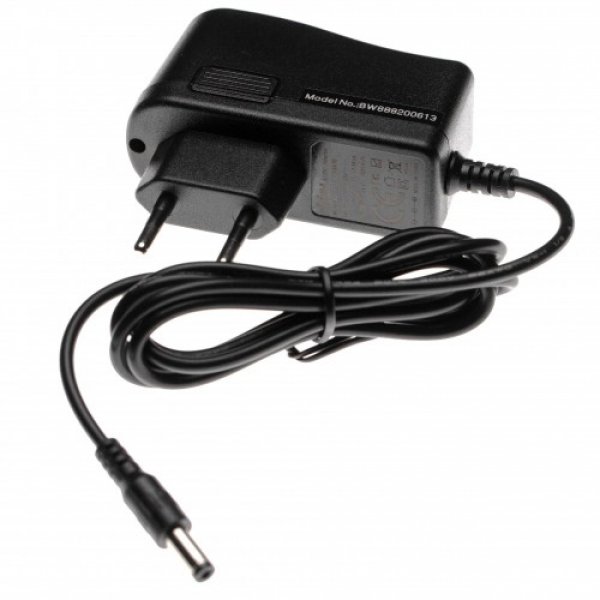 Opis:Napajalnik / polnilec za ročne baterijske sesalnike Vileda napetosti 24 V. Polnilec ima zaščito pred prepolnjenjem, nadtokovno zaščito in temperaturno zaščito ter certifikata CE in RoHS. Dimenzije priključka so 5,5 mm x 2,5 mm. Dolžina kabla je približno 1,14 m.Originalne oznake:BCU158440Primeren za naprave:Vileda:M488, M488A, M-488ALastnosti:Proizvajalec: VHBWBarva: črnaIzhodna napetost: 24 VTok: 0,6 A (600 mA)