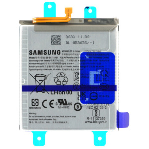 <b>Opis:</b><br><ul><li><b>Originalne oznake:</b></p><ul><li>EB-BS711ABY</li><li>GH82-32860A</li></ul><br><br><p><b>Primerno za:</b></p><p>Samsung:</p><ul><li>Galaxy S23 FE, SM-S711,&nbsp;SM-S711B, SM-S711B/DS, SM-S711U1, SM-S711U, SM-S711W, SM-S7110, SM-S711N</li></ul><br><b>Lastnosti:</b><ul><li>Proizvajalec: Samsung</li><li>Vrsta: Li-Polymer</li><li>Napetost: 3,88 V</li><li>Kapaciteta: 4.500 mAh (17,46 Wh)</li></ul><br>