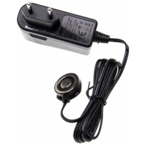 <br><p><b>Opis:</b></p><p>Polnilec za baterijske sesalnike Philips napetosti 30 V. Polnilec ima zaščito pred prepolnjenjem, nadtokovno zaščito in temperaturno zaščito ter certifikata CE in RoHS.</p><p><b>Originalne oznake:</b><br></p><ul><li>ZD12D300050EU</li><li>CP0661</li><li>CP0661/01</li></ul><br><p><b>Primeren za naprave:</b></p><p>Philips:</p><ul><li>SpeedPro Max FC6906, SpeedPro Max&nbsp;FC6908, SpeedPro Max&nbsp;FC6822, SpeedPro Max&nbsp;FC6823, SpeedPro Max&nbsp;FC6827</li><li>SpeedPro Max&nbsp;XC7041/01, SpeedPro Max&nbsp;XC7042/01, SpeedPro Max&nbsp;XC7043/01</li><li>SpeedPro XC8041, SpeedPro XC8043, SpeedPro XC8044, SpeedPro XC8045, SpeedPro XC8046, SpeedPro XC8047, SpeedPro XC8048, SpeedPro XC8049,&nbsp;SpeedPro&nbsp;XC8149, SpeedPro&nbsp;XC8349</li><li>Aqua Plus XC8045, Aqua Plus XC8047, Aqua Plus&nbsp;XC8049, Aqua Plus&nbsp;XC8147, Aqua Plus&nbsp;XC8149, Aqua Plus&nbsp;XC8349</li></ul><br><br><br><b>Lastnosti:</b><ul><li>Proizvajalec: VHBW</li><li>Barva: črna</li><li>Izhodna napetost: 30 V</li><li>Tok: 0,5 A (500 mA)</li></ul><br>