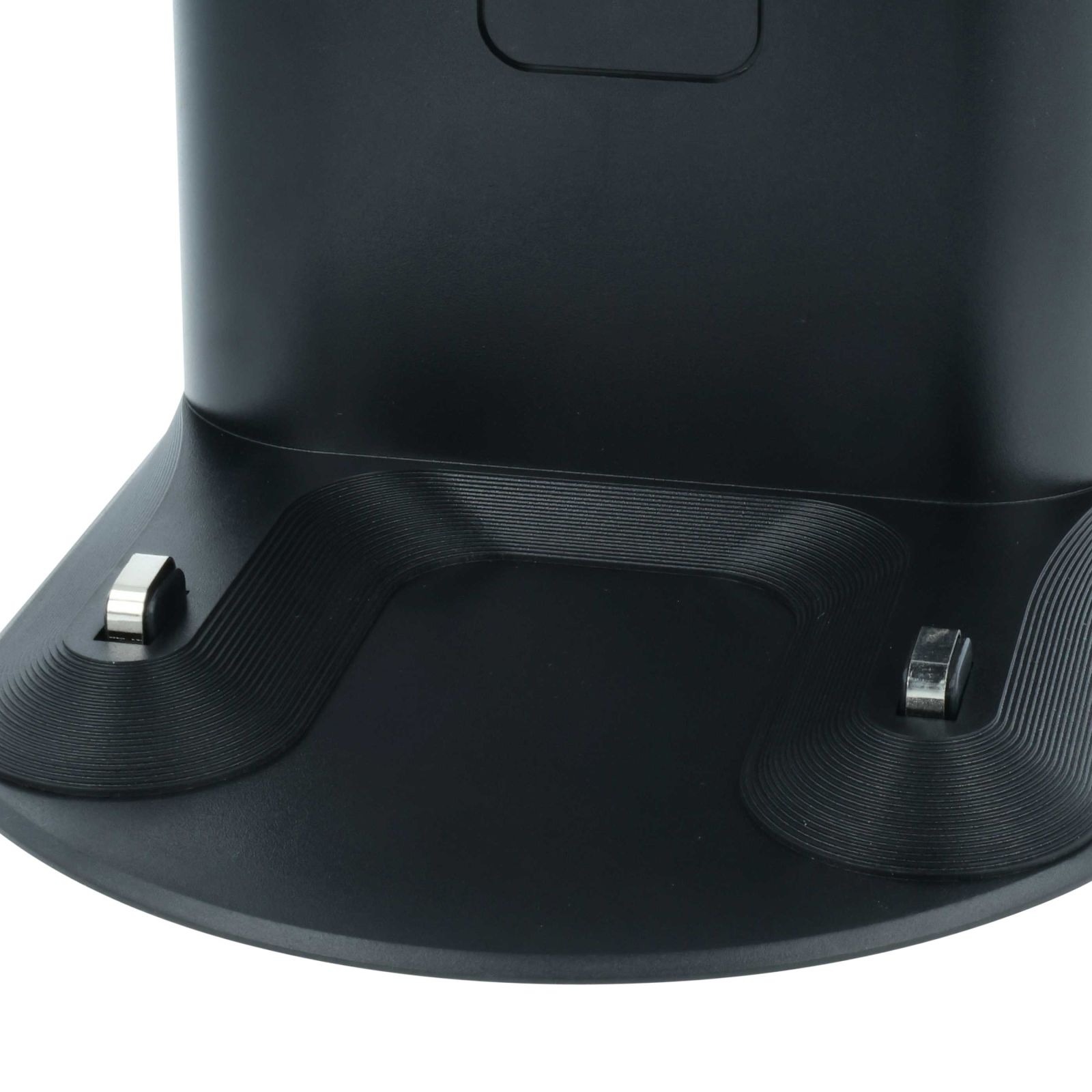 Roomba serija I5Primeren za naprave: iRobot Roomba:serija 500 (500, 505, 510, 520, 521, 530, 531, 532, 532 PET, 534, 535, 536, 53601, 540, 545, 550, 551, 55101, 552, 555, 560, 561, 562, 562 PET, 563, 563 PET, 564, 564 PET, 565, 570, 572, 577, 580, 581, 582, 583, 585, 590)serija 600 (600, 610, 610 Pro, 611 Pro, 620, 621, 625, 625 Pro, 627 Pro, 630, 631, 650, 651, 653, 654, 660, 670)serija 700 (700, 760, 765, 770, 774, 776, 786, 780, 785, 790, 795)serija 800 (800, 80501, 80501e, 870, 880, 886)R3, R3 500E5, E6I1, I3, I4, I6, I7iRobot Scooba:330, 340, 34001, 350, 385, 380, 390, 5800, 5806, 5832, 5900, 5910, 5920, 5929, 5930, 5940, 5950, 5960, 599Lastnosti:Proizvajalec: VHBWBarva: črnaIzhodna napetost: 20,5 VTok: 1,25 A