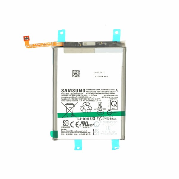 Opis:Originalna baterija proizvajalca SamsungNajsodobnejša tehnologija omogoča veliko ciklov polnjenja in praznjenjaLi-Ion celice so prijazne okolju, obenem pa zagotavljajo delovanje brez spominskega učinkaTermično stikalo ščiti baterijske celice pred pregrevanjem, prenapolnitvijo in kratkim stikomVisoka kapaciteta baterije, podaljšan čas delovanja pri mirovanju naprave, zelo počasno samopraznjenjeBaterijo polnimo z originalnim ali nadomestnim polnilcemCertifikati CE in ROHSOriginalne oznake:EB-BA336ABYGH82-28146APrimerno za:Samsung:Galaxy A33 5G, Galaxy A53 5G, SM-A536, SM-A336Lastnosti:Proizvajalec: SamsungVrsta: Li-PolymerNapetost: 3,88 VKapaciteta: 5.000 mAh (19,40 Wh)