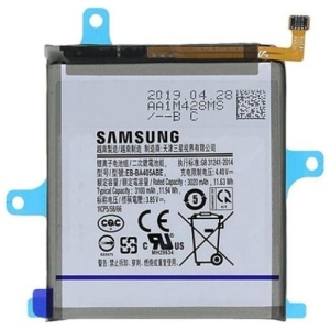 <b>Opis:</b><br><ul><li><b>Originalna baterija proizvajalca Samsung</b><br></li><li>Najsodobnejša tehnologija omogoča veliko ciklov polnjenja in praznjenja<br></li><li>Li-Polymer celice so prijazne okolju, obenem pa zagotavljajo delovanje brez spominskega učinka<br></li><li>Termično stikalo ščiti baterijske celice pred pregrevanjem, prenapolnitvijo in kratkim stikom<br></li><li>Visoka kapaciteta baterije, podaljšan čas delovanja pri mirovanju naprave, zelo počasno samopraznjenje</li><li>Baterijo polnimo z originalnim ali nadomestnim polnilcem</li><li>Certifikati CE in ROHS</li></ul><br><br><p><b>Originalne oznake:</b></p><ul><li>EB-BA405ABE</li><li>GH82-19582A<br></li></ul><br><br><p><b>Primerno za:</b></p><p>Samsung:</p><ul><li>Galaxy A40, SM-A405F</li></ul><br><b>Lastnosti:</b><ul><li>Proizvajalec: Samsung</li><li>Vrsta: Li-Polymer</li><li>Napetost: 3,85 V</li><li>Kapaciteta: 3.100 mAh (11,94 Wh)</li></ul><br>