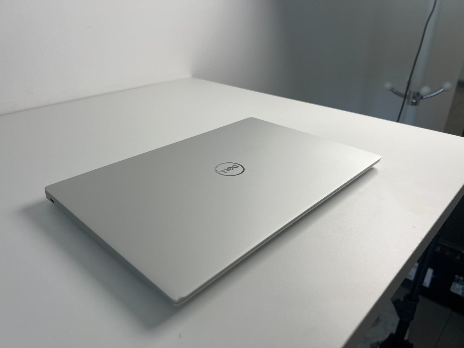 Prenosnik Dell XPS 13 9350 / Core Ultra 7 / RAM 32 GB / SSD Disk / 13,3″ 2.8K - slika 4