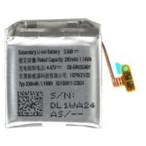 <b>Opis:</b><br><ul><li><b>Originalna baterija proizvajalca Samsung</b><br></li><li>Najsodobnejša tehnologija omogoča veliko ciklov polnjenja in praznjenja<br></li><li>Li-Ion celice so prijazne okolju, obenem pa zagotavljajo delovanje brez spominskega učinka<br></li><li>Termično stikalo ščiti baterijske celice pred pregrevanjem, prenapolnitvijo in kratkim stikom<br></li><li>Visoka kapaciteta baterije, podaljšan čas delovanja pri mirovanju naprave, zelo počasno samopraznjenje<br></li><li>Baterijo polnimo z originalnim ali nadomestnim polnilcem<br></li><li>Certifikati CE in ROHS</li><li>Bulk pakiranje<br></li></ul><br><br><p><b>Originalne oznake:</b><br></p><ul><li>EB-BR935ABY</li><li>GH43-05156A</li></ul><br><p><b>Primerno za:</b></p><p>Samsung:</p><ul><li>Galaxy Watch6 40 mm, SM-R930, SM-R935</li></ul><br><b>Lastnosti:</b><ul><li>Proizvajalec: Samsung</li><li>Vrsta: Li-Ion</li><li>Napetost: 3,88 V</li><li>Kapaciteta: 300 mAh  (1,16 Wh)</li></ul><br>