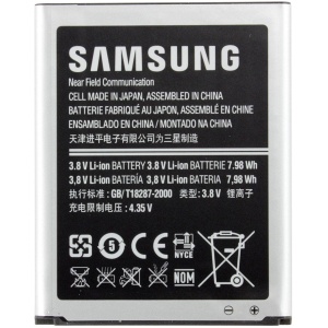 <b>Opis:</b><br><ul><li><b>Originalna baterija proizvajalca Samsung</b><br></li><li>Najsodobnejša tehnologija omogoča veliko ciklov polnjenja in praznjenja<br></li><li>Li-Ion celice so prijazne okolju, obenem pa zagotavljajo delovanje brez spominskega učinka<br></li><li>Termično stikalo ščiti baterijske celice pred pregrevanjem, prenapolnitvijo in kratkim stikom<br></li><li>Visoka kapaciteta baterije, podaljšan čas delovanja pri mirovanju naprave, zelo počasno samopraznjenje<br></li><li>Baterijo polnimo z originalnim ali nadomestnim polnilcem<br></li><li>Certifikati CE in ROHS</li><li><b>Integrirana NFC antena</b></li><li>Bulk pakiranje<br></li></ul><br><br><p><b>Originalne oznake:</b></p><ul><li>EB-L1G6LLU<br></li><li>EB-L1G6LLUCSTD<br></li></ul><br><br><p><b>Primerno za:</b></p><p>Samsung:</p><ul><li>Galaxy Galaxy S III (S3) I9300 / S3 Neo i9301, GT-i9305<br></li></ul><br><b>Lastnosti:</b><ul><li>Proizvajalec: Samsung</li><li>Vrsta: Li-Ion</li><li>Napetost: 3,8 V</li><li>Kapaciteta: 2.100 mAh (7,98 Wh)</li></ul><br>