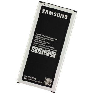 <b>Opis:</b><br><ul><li><b>Originalna baterija proizvajalca Samsung</b><br></li><li>Najsodobnejša tehnologija omogoča veliko ciklov polnjenja in praznjenja<br></li><li>Li-Ion celice so prijazne okolju, obenem pa zagotavljajo delovanje brez spominskega učinka<br></li><li>Termično stikalo ščiti baterijske celice pred pregrevanjem, prenapolnitvijo in kratkim stikom<br></li><li>Visoka kapaciteta baterije, podaljšan čas delovanja pri mirovanju naprave, zelo počasno samopraznjenje<br></li><li>Baterijo polnimo z originalnim ali nadomestnim polnilcem<br></li><li>Certifikati CE in ROHS</li><li>Bulk pakiranje<br></li></ul><br><br><p><b>Originalne oznake:</b></p><ul><li>EB-BJ510<br></li><li>EB-BJ510CBC</li><li>EB-BJ510CBE<br></li></ul><br><br><p><b>Primerno za:</b></p><p>Samsung:</p><ul><li>Galaxy J5 (2016), Galaxy J5 6 Duos, Galaxy J5 6 Duos TD-LTE, Galaxy J5 Metal 2016, Galaxy J5 Metal 2016 Duos, Galaxy J5 Metal 2016 Duos 4G LTE, SM-J5108, SM-J5109, SM-J510F, SM-J510F/DS, SM-J510FN/DD, SM-J510FN/DS, SM-J510G/DS, SM-J510GN/DS, SM-J510H/DS, SM-J510K, SM-J510L, SM-J510MN/DS, SM-J510S, SM-J510UN/DS</li></ul><br><b>Lastnosti:</b><ul><li>Proizvajalec: Samsung</li><li>Vrsta: Li-Ion</li><li>Napetost: 3,85 V</li><li>Kapaciteta: 3.100 mAh (11,94 Wh)</li></ul><br>