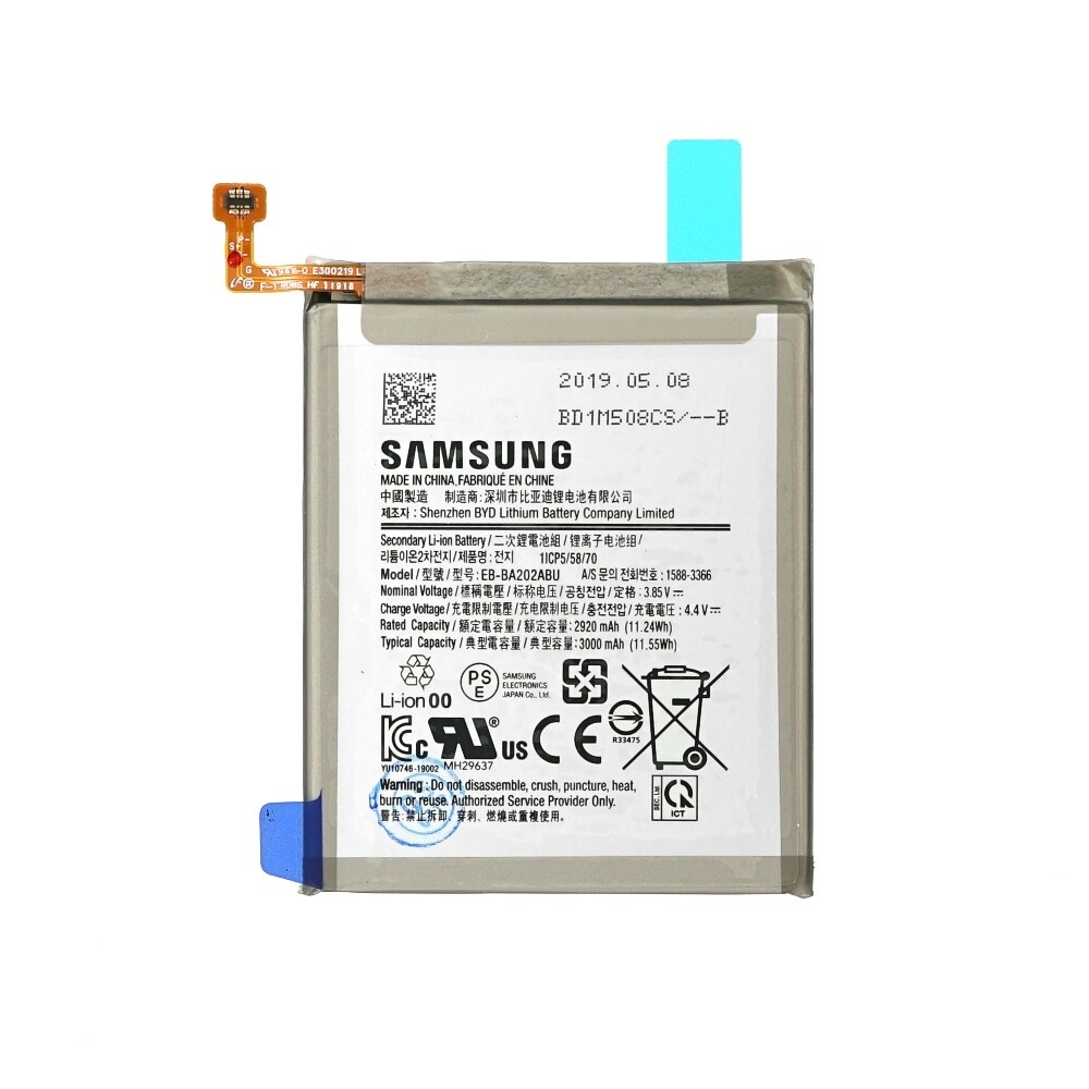 Opis:Originalna baterija proizvajalca SamsungNajsodobnejša tehnologija omogoča veliko ciklov polnjenja in praznjenjaLi-Polymer celice so prijazne okolju, obenem pa zagotavljajo delovanje brez spominskega učinkaTermično stikalo ščiti baterijske celice pred pregrevanjem, prenapolnitvijo in kratkim stikomVisoka kapaciteta baterije, podaljšan čas delovanja pri mirovanju naprave, zelo počasno samopraznjenjeBaterijo polnimo z originalnim ali nadomestnim polnilcemCertifikati CE in ROHSOriginalne oznake:EB-BA202ABUGH82-20188APrimerno za:Samsung:Galaxy A20e, SM-A202FLastnosti:Proizvajalec: SamsungVrsta: Li-PolymerNapetost: 3,85 VKapaciteta: 3.000 mAh (11,55 Wh)