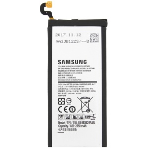 <b>Opis:</b><br><ul><li><b>Originalna baterija proizvajalca Samsung</b><br></li><li>Najsodobnejša tehnologija omogoča veliko ciklov polnjenja in praznjenja<br></li><li>Li-Polymer celice so prijazne okolju, obenem pa zagotavljajo delovanje brez spominskega učinka<br></li><li>Termično stikalo ščiti baterijske celice pred pregrevanjem, prenapolnitvijo in kratkim stikom<br></li><li>Visoka kapaciteta baterije, podaljšan čas delovanja pri mirovanju naprave, zelo počasno samopraznjenje<br></li><li>Baterijo polnimo z originalnim ali nadomestnim polnilcem<br></li><li>Certifikati CE in ROHS</li><li>Bulk pakiranje<br></li></ul><br><br><p><b>Originalne oznake:</b></p><ul><li>EB-BG920ABE</li><li>EB-BG920ABA</li><li>GH43-04413B<br></li></ul><br><br><p><b>Primerno za:</b></p><p>Samsung:</p><ul><li>Galaxy S6, SM-G920, SM-G9200, SM-G9208, SM-G9208/SS, SM-G9209, SM-G920A, SM-G920F, SM-G920FD, SM-G920I, SM-G920S, SM-G920T, SM-G920K, SC-05G, SM-G920L, SM-G920, SM-G920R7</li></ul><br><b>Lastnosti:</b><ul><li>Proizvajalec: Samsung</li><li>Vrsta: Li-Polymer</li><li>Napetost: 3,85 V</li><li>Kapaciteta: 2.550 mAh (9,82 Wh)</li></ul><br>
