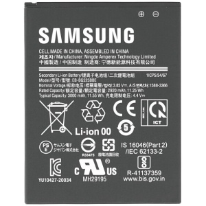 <b>Opis:</b><br><ul><li><b>Originalna baterija proizvajalca Samsung</b><br></li><li>Najsodobnejša tehnologija omogoča veliko ciklov polnjenja in praznjenja<br></li><li>Li-Polymer&nbsp;celice so prijazne okolju, obenem pa zagotavljajo delovanje brez spominskega učinka<br></li><li>Termično stikalo ščiti baterijske celice pred pregrevanjem, prenapolnitvijo in kratkim stikom<br></li><li>Visoka kapaciteta baterije, podaljšan čas delovanja pri mirovanju naprave, zelo počasno samopraznjenje<br></li><li>Baterijo polnimo z originalnim ali nadomestnim polnilcem<br></li><li>Certifikati CE in ROHS</li></ul><br><br><p><b>Originalne oznake:</b></p><ul><li>EB-BG525BBE</li><li>GH43-05060A</li></ul><br><br><p><b>Primerno za:</b></p><p>Samsung:</p><ul><li>Galaxy Xcover 5, SM-G525, SM-G525F, SM-G525W, SM-G525Y</li></ul><br><b>Lastnosti:</b><ul><li>Proizvajalec: Samsung</li><li>Vrsta: Li-Polymer</li><li>Napetost: 3,85 V</li><li>Kapaciteta: 3.000 mAh (11,55 Wh)</li></ul><br>