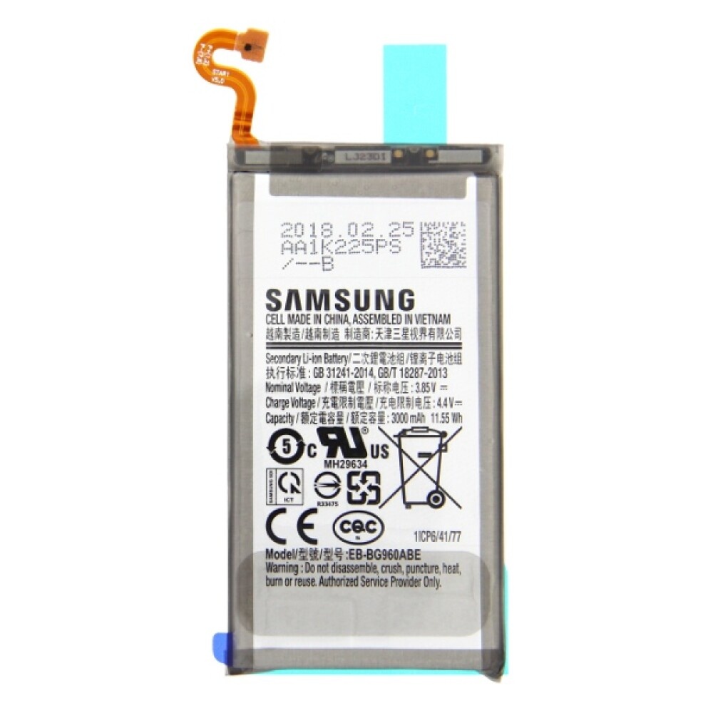 Opis:Nadomestna baterija je izdelana po zasnovi in tehnologiji nemškega proizvajalca VHBW, kar zagotavlja odlično kvalitetoNajsodobnejša tehnologija omogoča veliko ciklov polnjenja in praznjenjaLi-Polymer celice so prijazne okolju, obenem pa zagotavljajo delovanje brez spominskega učinkaTermično stikalo ščiti baterijske celice pred pregrevanjem, prenapolnitvijo in kratkim stikomVisoka kapaciteta baterije, podaljšan čas delovanja pri mirovanju naprave, zelo počasno samopraznjenje100% kompatibilnost z originalno baterijoBaterijo polnimo z originalnim ali nadomestnim polnilcemCertifikati CE in ROHSOriginalne oznake:EB-BA320ABEGH43-04677APrimerno za:Samsung:Galaxy A3 2017, Galaxy A3 2017 4G, Galaxy A3 2017 4G LTE, Galaxy A3 2017 TD-LTE, SC-04J, SGH-N417, SM-A320, SM-A320F, SM-A320F/DS, SM-A320FL, SM-A320Y, SM-A320Y/DSLastnosti:Proizvajalec: VHBWVrsta: Li-PolymerNapetost: 3,85 VKapaciteta: 2.350 mAh (9,05 Wh)