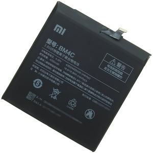 <br><b>Opis:</b><br><ul><li><b>Originalna baterija proizvajalca Xiaomi</b><br></li><li>Najsodobnejša tehnologija omogoča veliko ciklov polnjenja in praznjenja<br></li><li>Li-Polymer celice so prijazne okolju, obenem pa zagotavljajo delovanje brez spominskega učinka<br></li><li>Termično stikalo ščiti baterijske celice pred pregrevanjem, prenapolnitvijo in kratkim stikom<br></li><li>Visoka kapaciteta baterije, podaljšan čas delovanja pri mirovanju naprave, zelo počasno samopraznjenje<br></li><li>Baterijo polnimo z originalnim ali nadomestnim polnilcem<br></li><li>Certifikati CE in ROHS</li></ul><br><br><p><b>Originalne oznake:</b><br></p><ul><li>BM4C<br></li></ul><br><p><b>Primerno za:</b></p>Xiaomi:<ul><li>2016080, Mi Mix, Mi Mix Dual Sim, Mi Mix Exclusive, Mi Mix Exclusive Gold Ceramic Edition<br></li></ul><br><b>Lastnosti:</b><ul><li>Proizvajalec: Xiaomi</li><li>Vrsta: Li-Polymer</li><li>Napetost: 3,85 V</li><li>Kapaciteta: 4.300 mAh (16,6 Wh)</li></ul><br>
